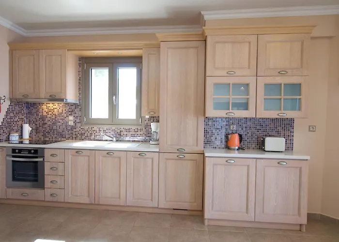 Ellis فيلة Vóvikes